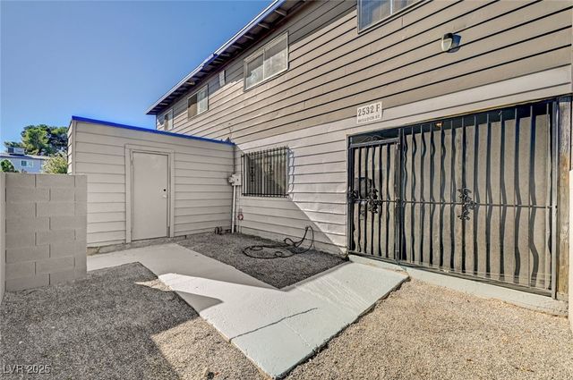 2532 Bulloch Street F, North Las Vegas, NV 89030