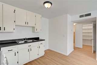 2532 Bulloch Street F, North Las Vegas, NV 89030