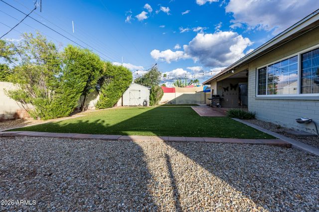 8322 E WILSHIRE Drive, Scottsdale, AZ 85257