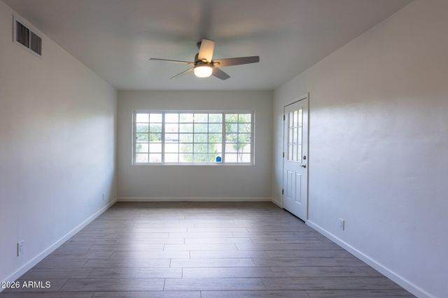 8322 E WILSHIRE Drive, Scottsdale, AZ 85257