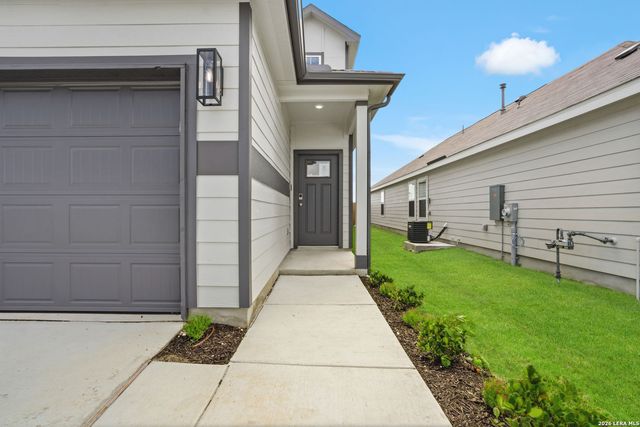 2598 Downsbury Road, New Braunfels, TX 78130