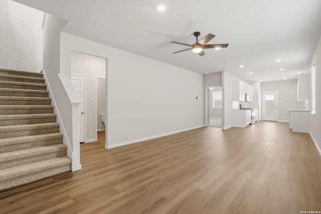 2598 Downsbury Road, New Braunfels, TX 78130