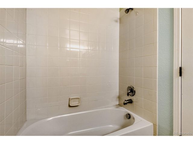 22138 E Jamison Pl, Aurora, CO 80016