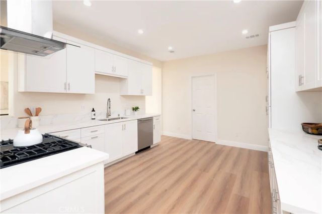 19241 Envoy Avenue, Corona, CA 92881