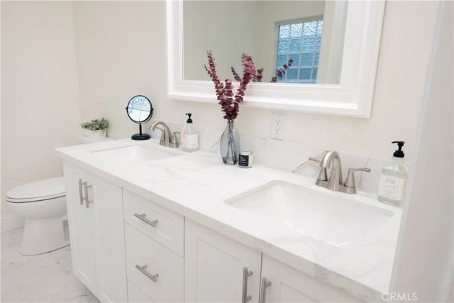 19241 Envoy Avenue, Corona, CA 92881