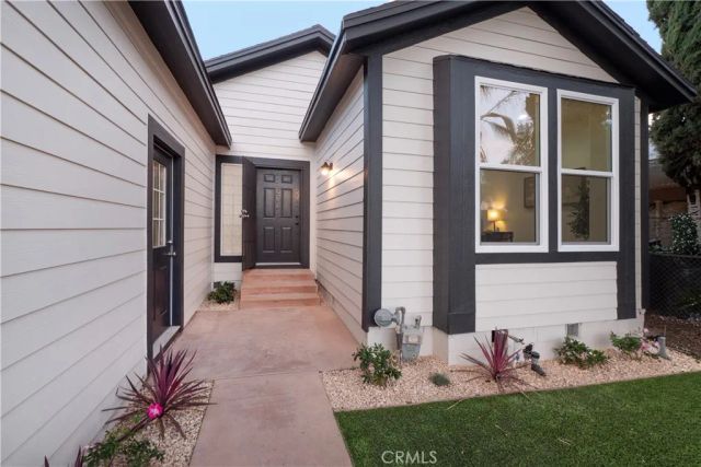 19241 Envoy Avenue, Corona, CA 92881