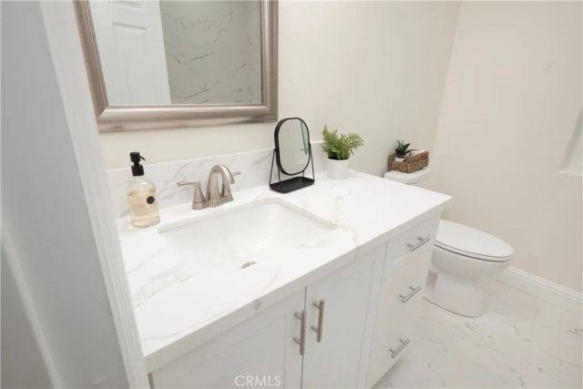 19241 Envoy Avenue, Corona, CA 92881