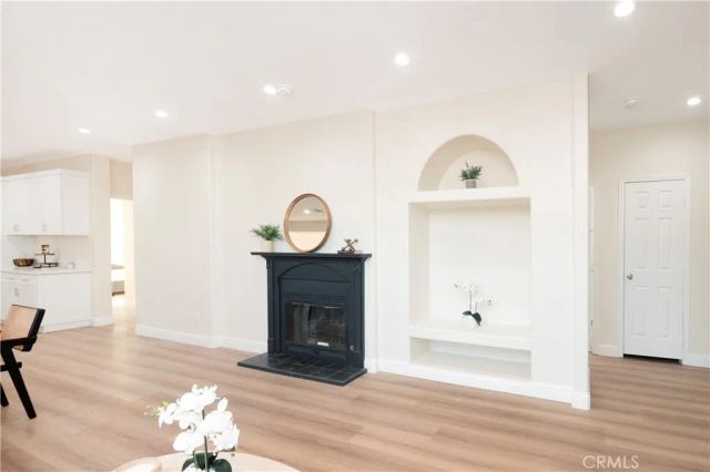 19241 Envoy Avenue, Corona, CA 92881