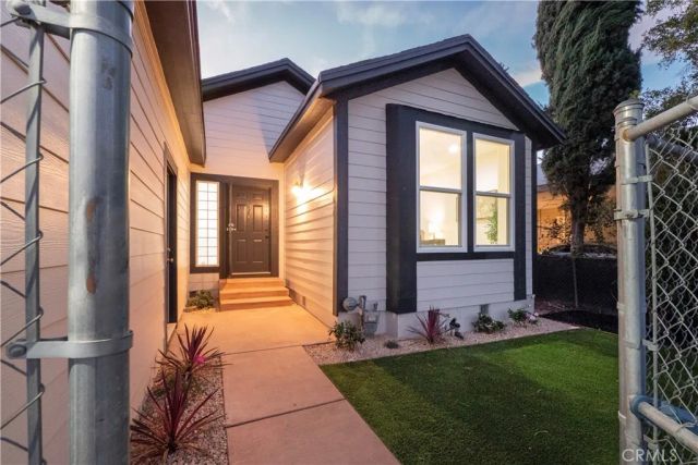 19241 Envoy Avenue, Corona, CA 92881