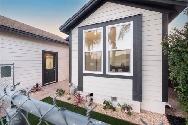 19241 Envoy Avenue, Corona, CA 92881