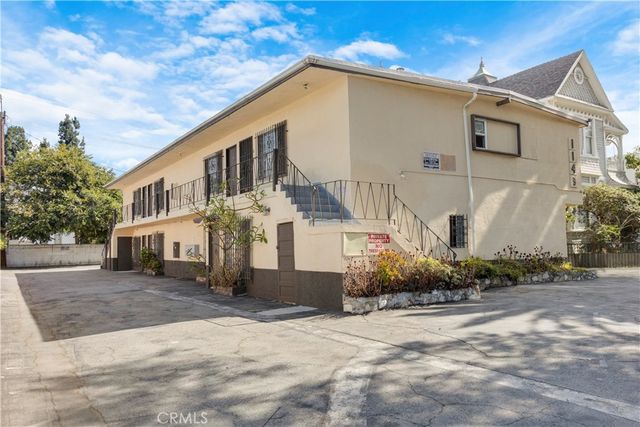 1143 W 28th, Los Angeles, CA 90007