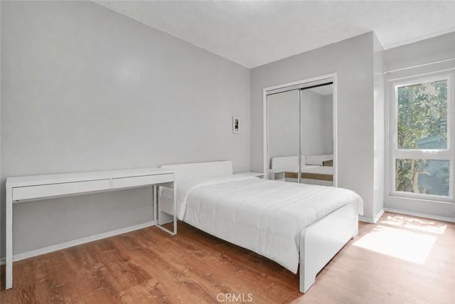 1143 W 28th, Los Angeles, CA 90007