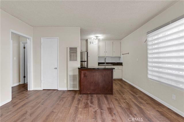 1143 W 28th, Los Angeles, CA 90007