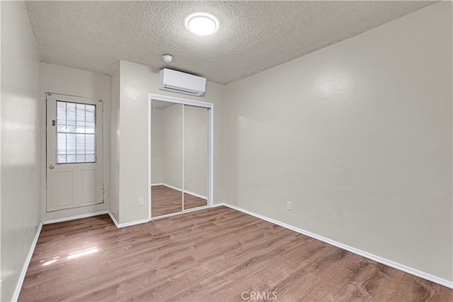 1143 W 28th, Los Angeles, CA 90007