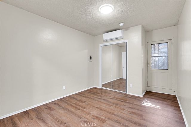 1143 W 28th, Los Angeles, CA 90007