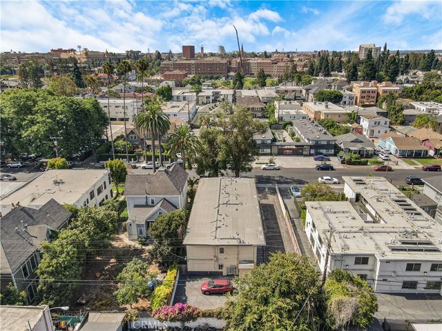 1143 W 28th, Los Angeles, CA 90007