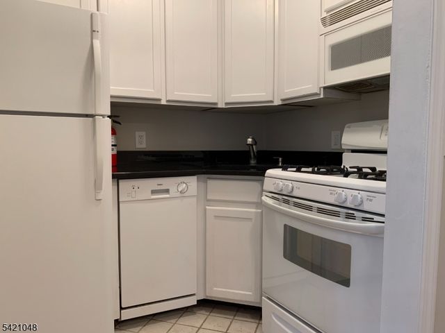 116 W 19Th St 1A, Bayonne City, NJ 07002
