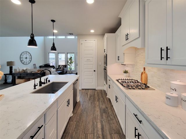 16030 Muster Oak Drive, Cypress, TX 77433