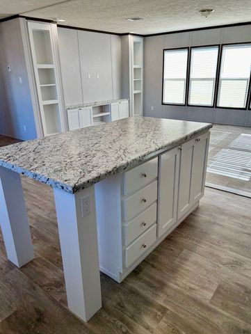 3909 Valley Ridge Drive, Granbury, TX 76048
