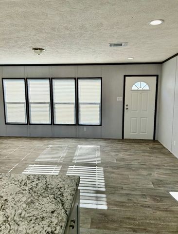 3909 Valley Ridge Drive, Granbury, TX 76048