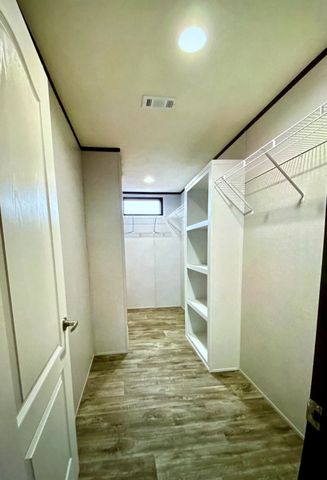 3909 Valley Ridge Drive, Granbury, TX 76048