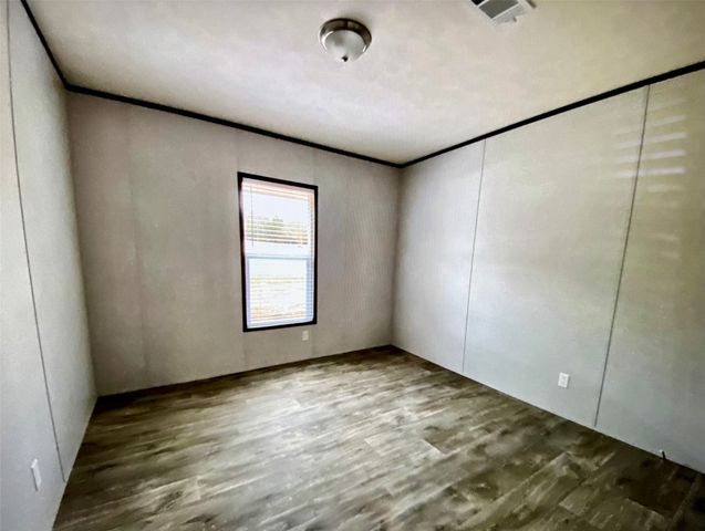 3909 Valley Ridge Drive, Granbury, TX 76048
