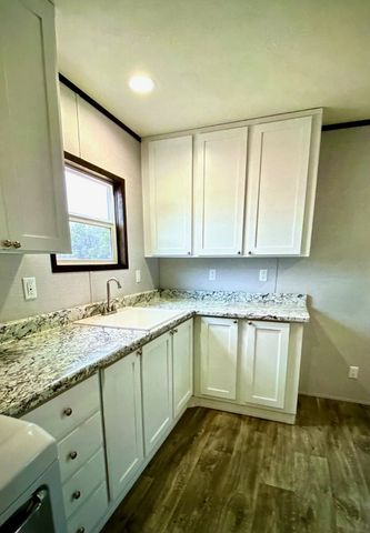 3909 Valley Ridge Drive, Granbury, TX 76048