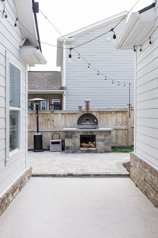 3453 Milford Dr, Thompsons Station, TN 37179
