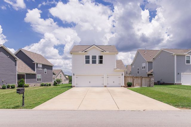 3453 Milford Dr, Thompsons Station, TN 37179