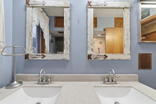 312 Flatwoods Rd, Vanderbilt, PA 15486