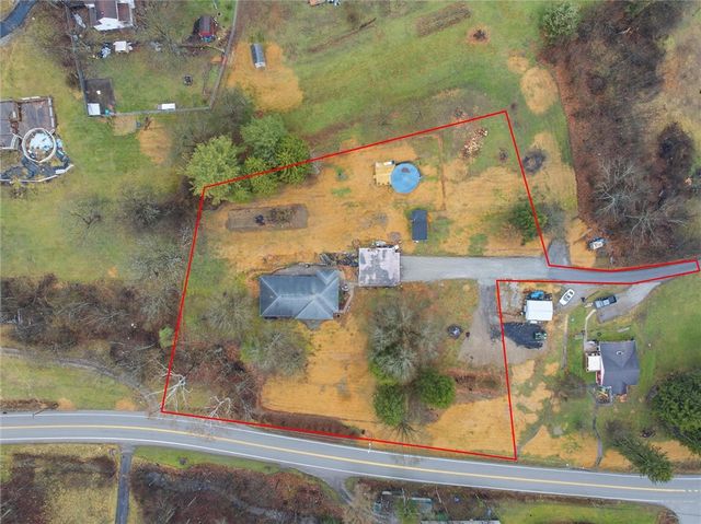 312 Flatwoods Rd, Vanderbilt, PA 15486