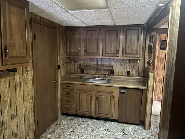 149 Hickory Hollow, Onalaska, TX 77360