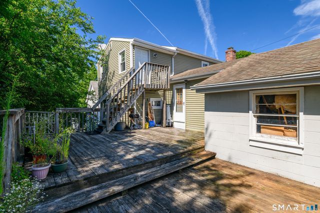 8 Davis Street, Danbury, CT 06810