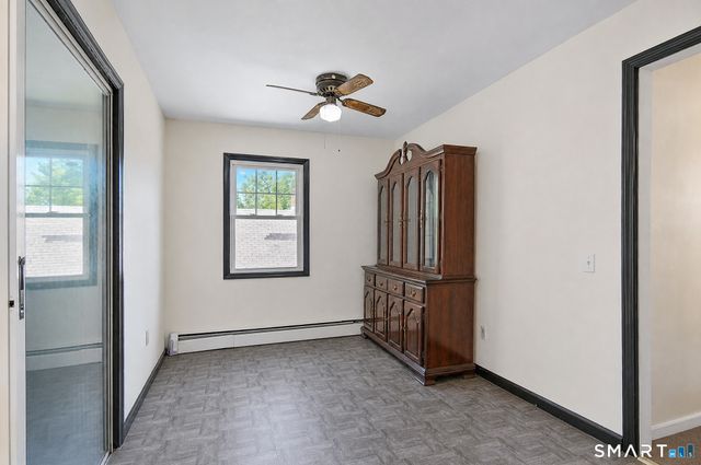 8 Davis Street, Danbury, CT 06810