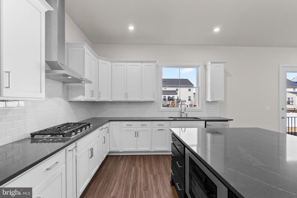 114 HEYFORD DR, Stephenson, VA 22656
