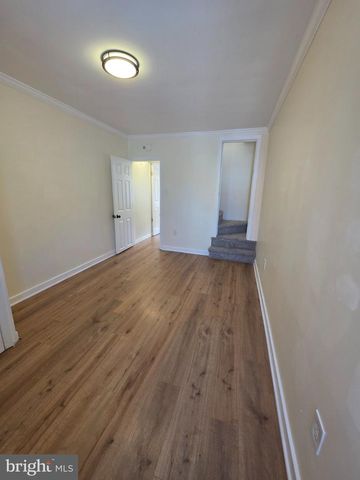 1137 BUTTONWOOD ST, Reading, PA 19604