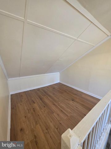 1137 BUTTONWOOD ST, Reading, PA 19604