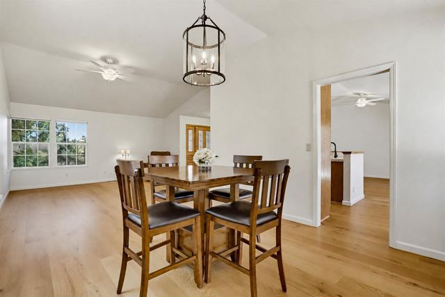 169 Woodcrest Way, Grass Valley, CA 95945