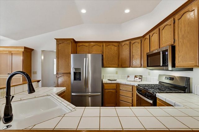 169 Woodcrest Way, Grass Valley, CA 95945