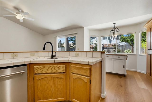 169 Woodcrest Way, Grass Valley, CA 95945