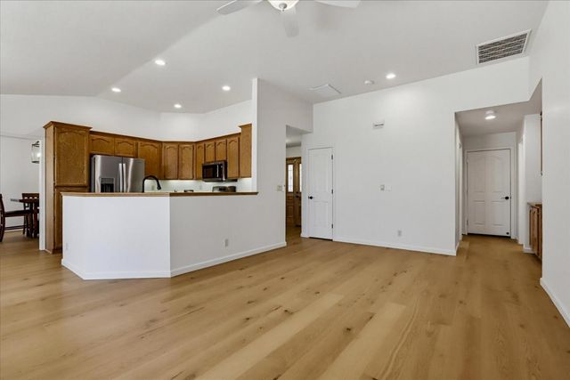 169 Woodcrest Way, Grass Valley, CA 95945