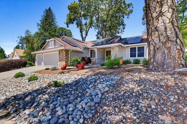 169 Woodcrest Way, Grass Valley, CA 95945