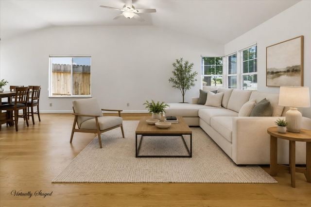169 Woodcrest Way, Grass Valley, CA 95945