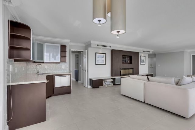 1200 S Ocean Boulevard 16h, Boca Raton, FL 33432