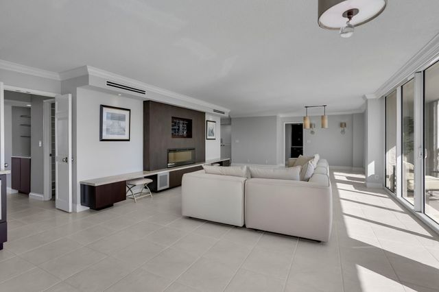 1200 S Ocean Boulevard 16h, Boca Raton, FL 33432