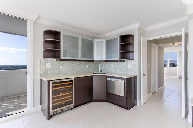 1200 S Ocean Boulevard 16h, Boca Raton, FL 33432