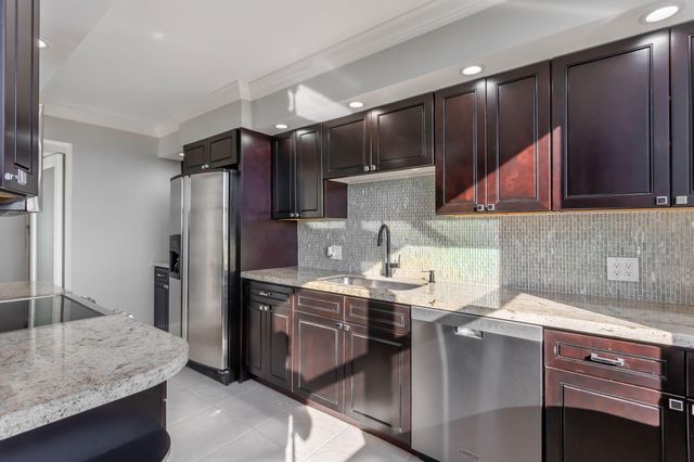 1200 S Ocean Boulevard 16h, Boca Raton, FL 33432