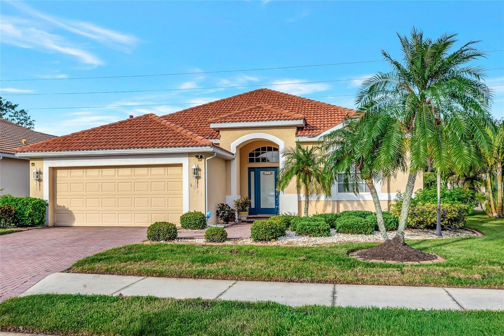 6841 74TH STREET CIRCLE E, Bradenton, FL 34203