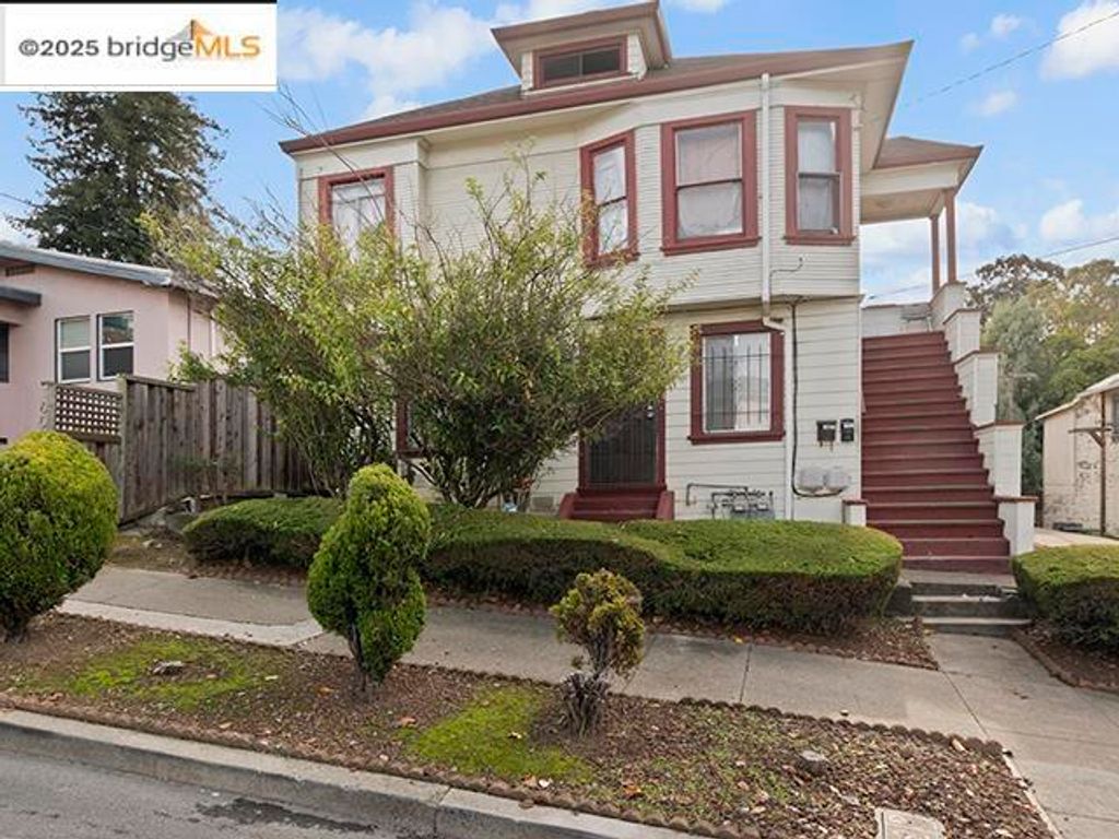 1655 E 32Nd St, Oakland, CA 94602