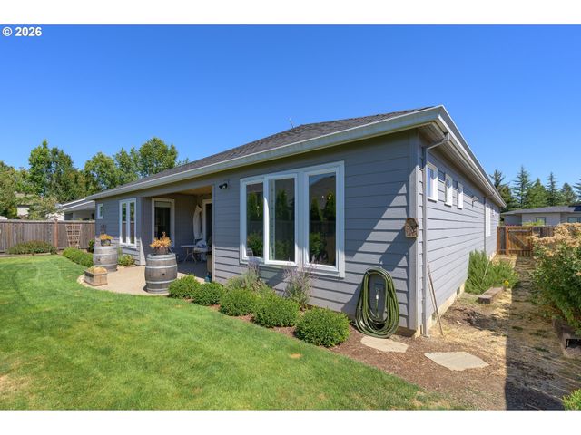 2193 Nw VICTORIA Dr, Mc Minnville, OR 97128